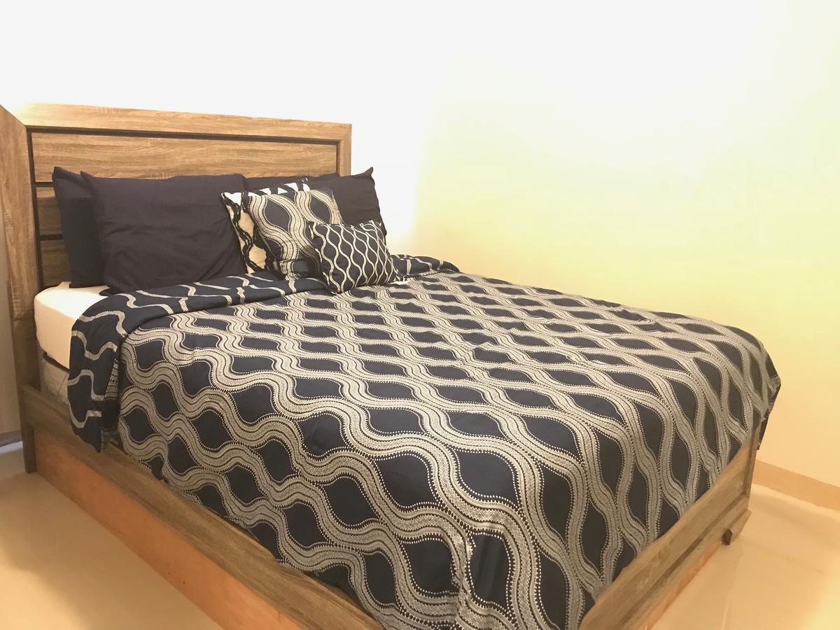 1 Bedroom / 1 Bath . Private Apt. Free Wifi, Interent & Parking Sinajana Екстериор снимка