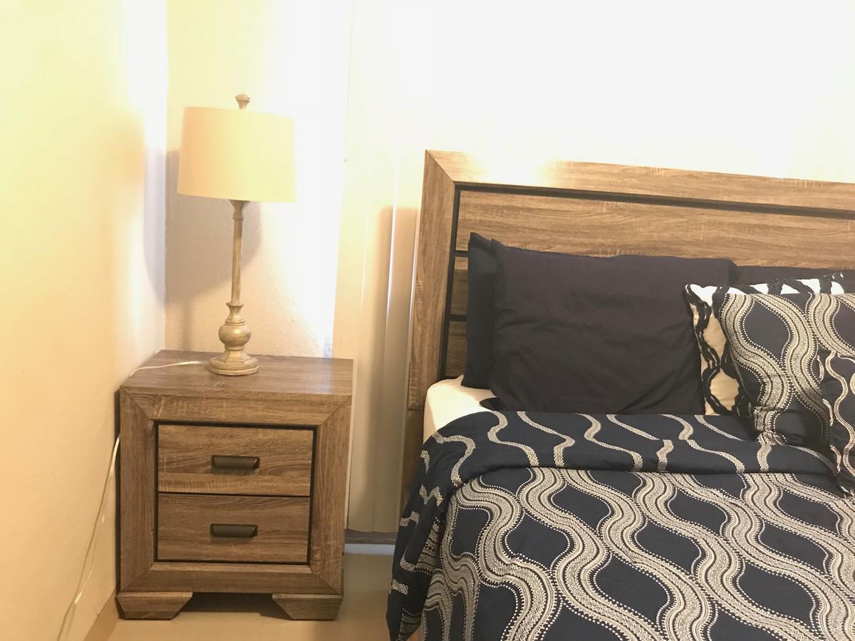 1 Bedroom / 1 Bath . Private Apt. Free Wifi, Interent & Parking Sinajana Екстериор снимка