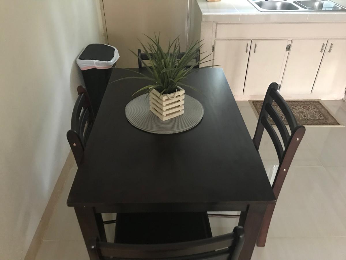 1 Bedroom / 1 Bath . Private Apt. Free Wifi, Interent & Parking Sinajana Екстериор снимка